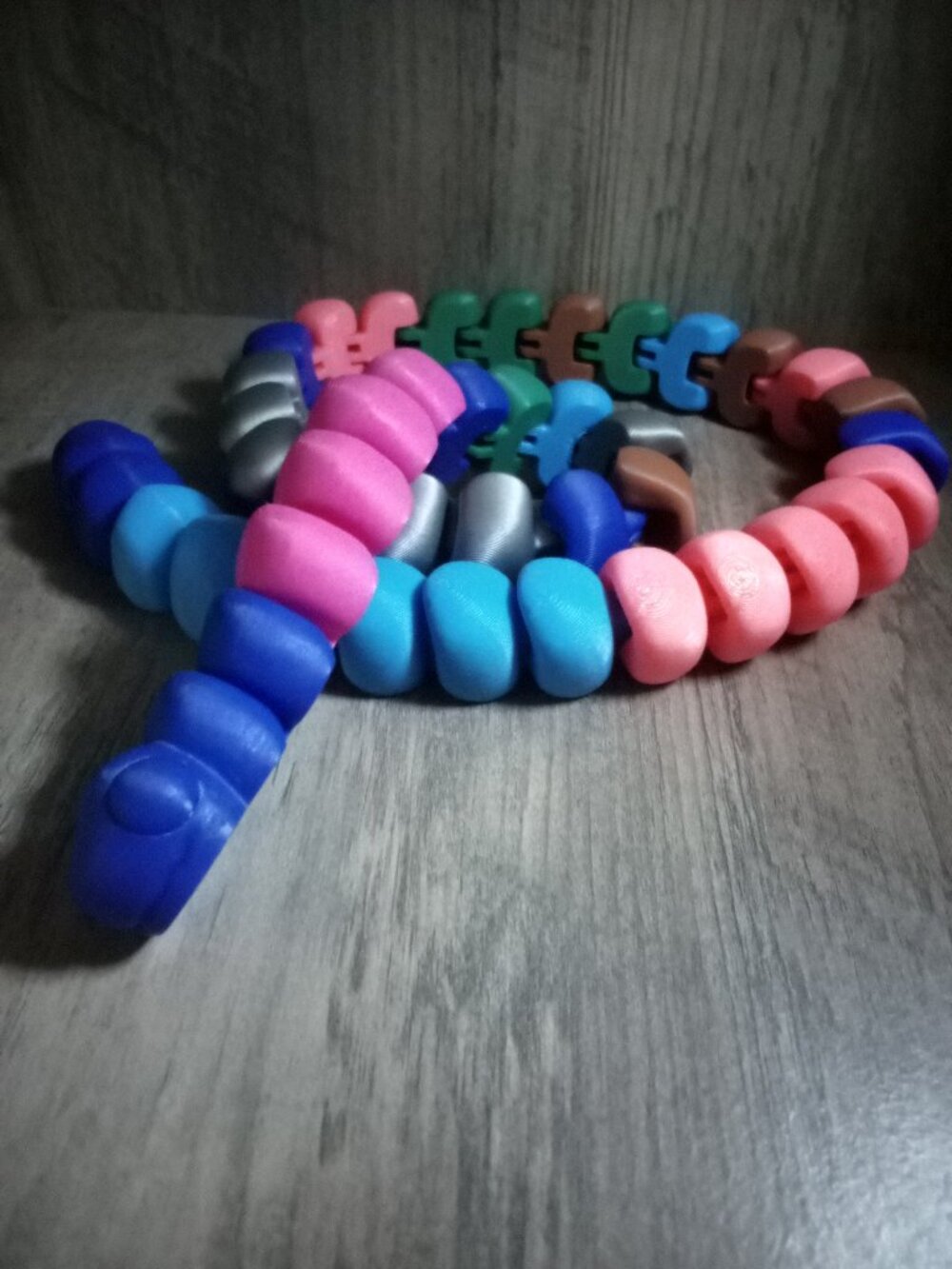 3d printed worm friend!